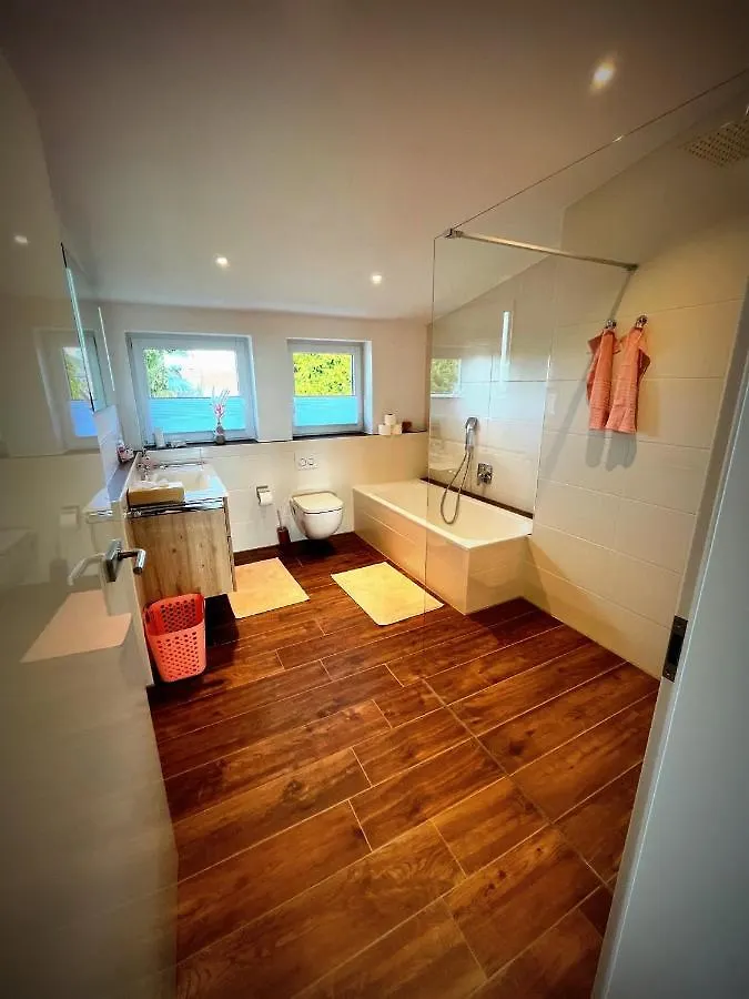 23 Neu Erbaute Ferienwohnung Mit Schloss- Und Panoramablick Halblech Apartment
