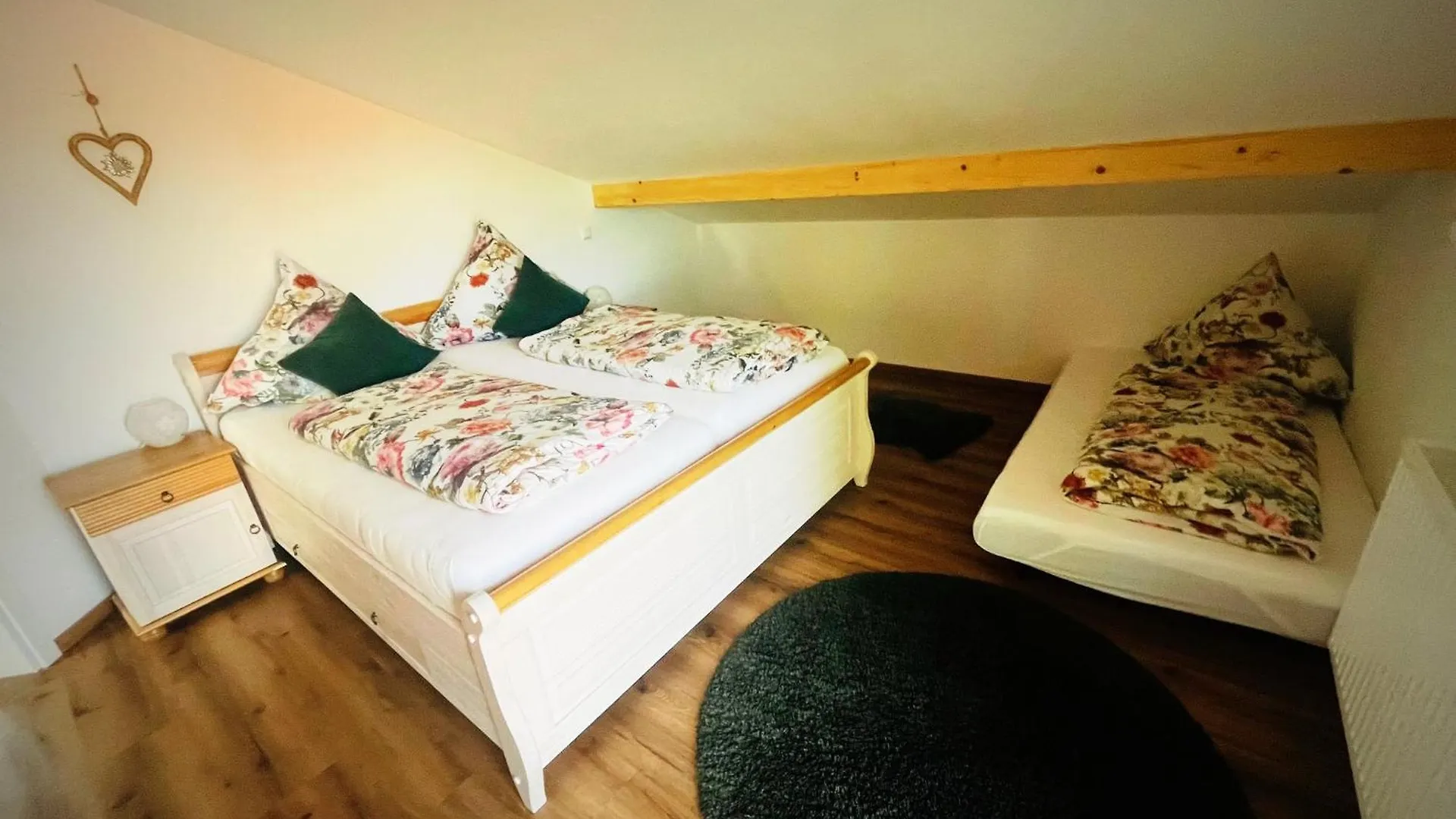 23 Neu Erbaute Ferienwohnung Mit Schloss- Und Panoramablick Halblech Apartment