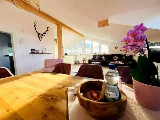 23 Neu Erbaute Ferienwohnung Mit Schloss- Und Panoramablick Halblech 0*,  Germany